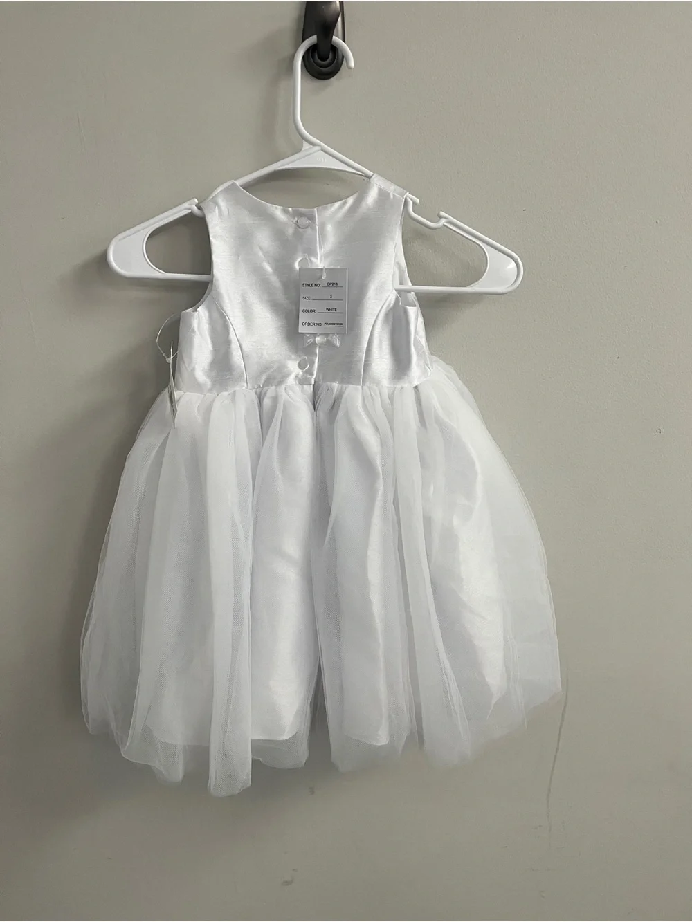 David's Bridal White Tulle Flower Girl Dress - Picture 2 of 4